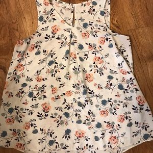 Flowy floral blouse